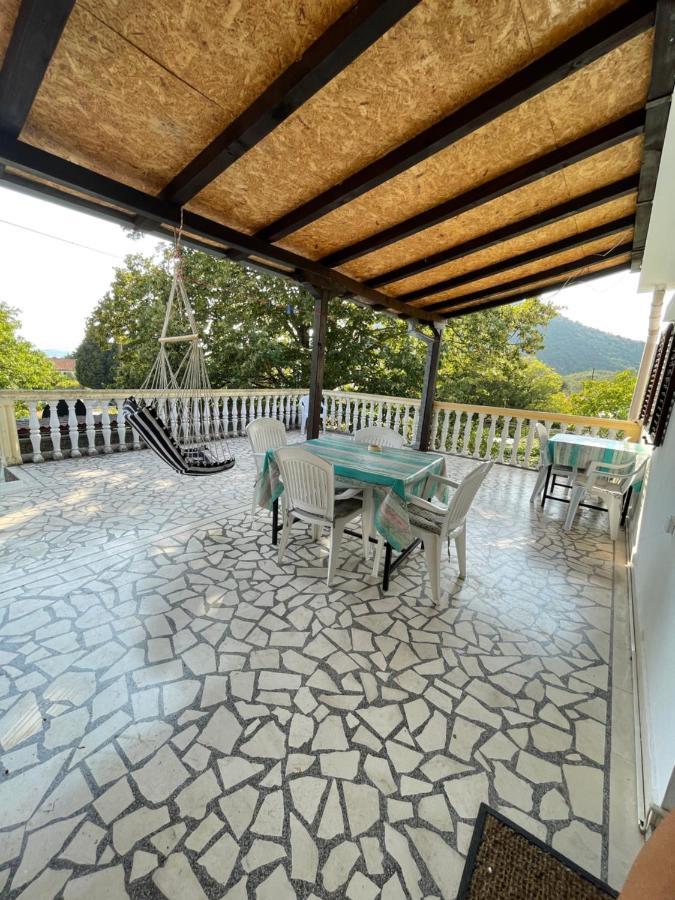 Vuko I Magdalena Midzor Appartement Petrovac Buitenkant foto