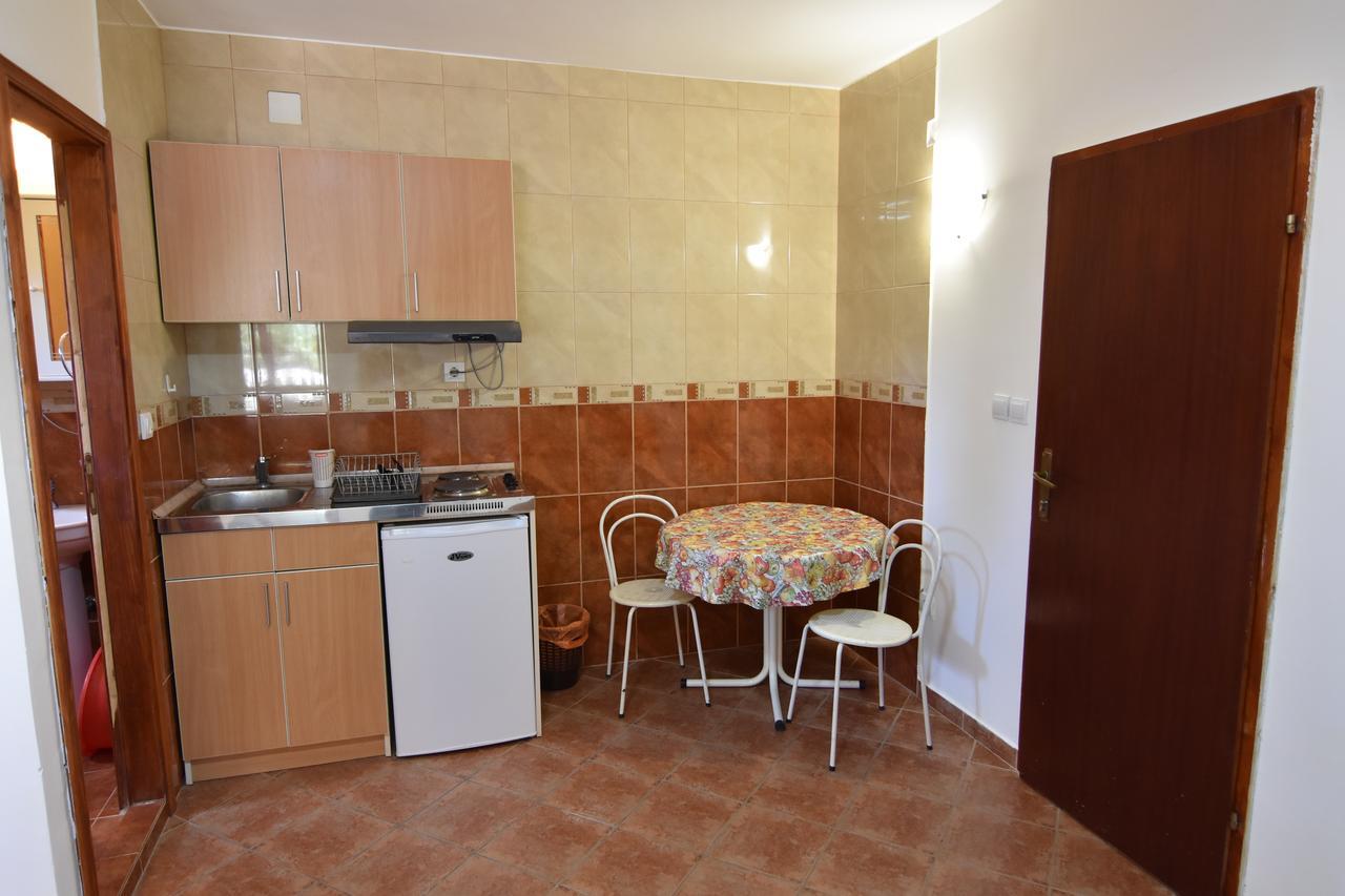 Vuko I Magdalena Midzor Appartement Petrovac Buitenkant foto