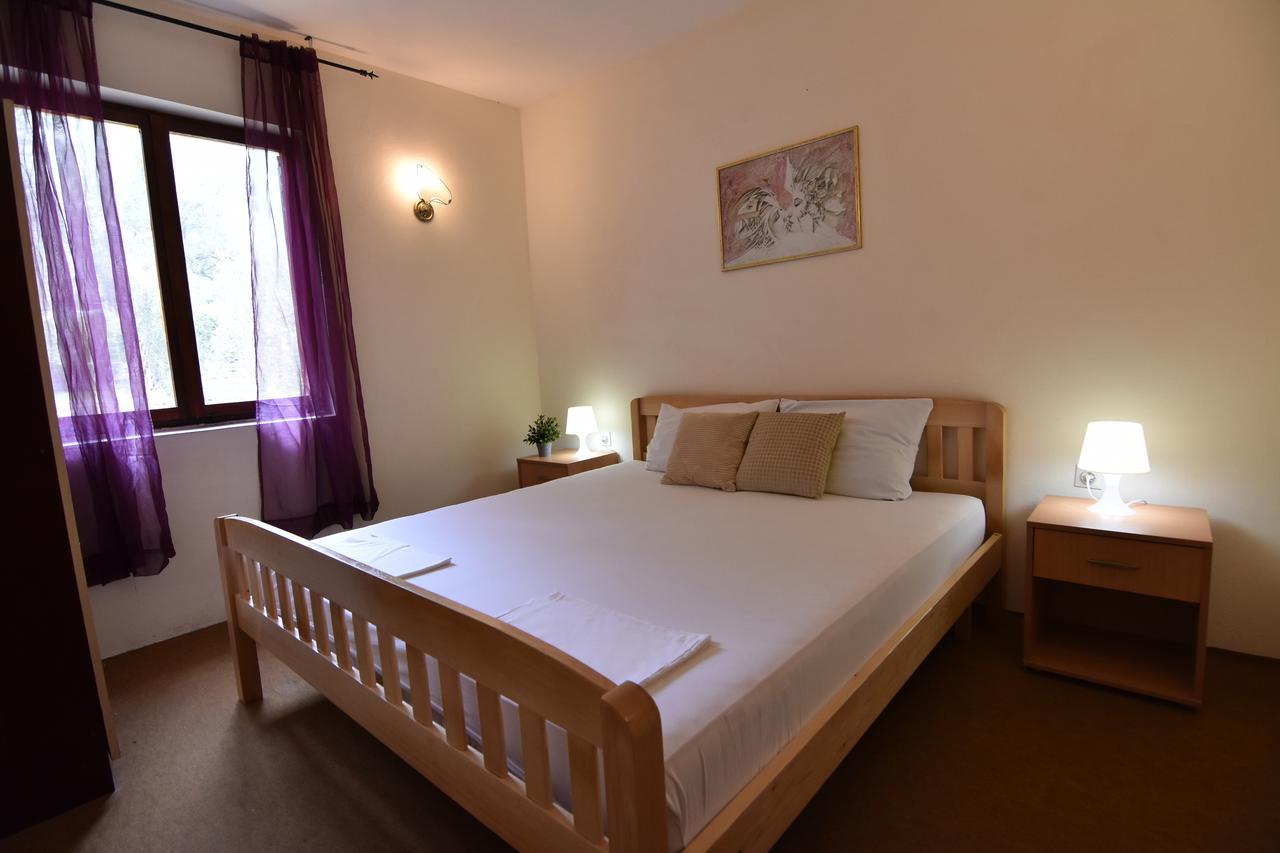 Vuko I Magdalena Midzor Appartement Petrovac Buitenkant foto